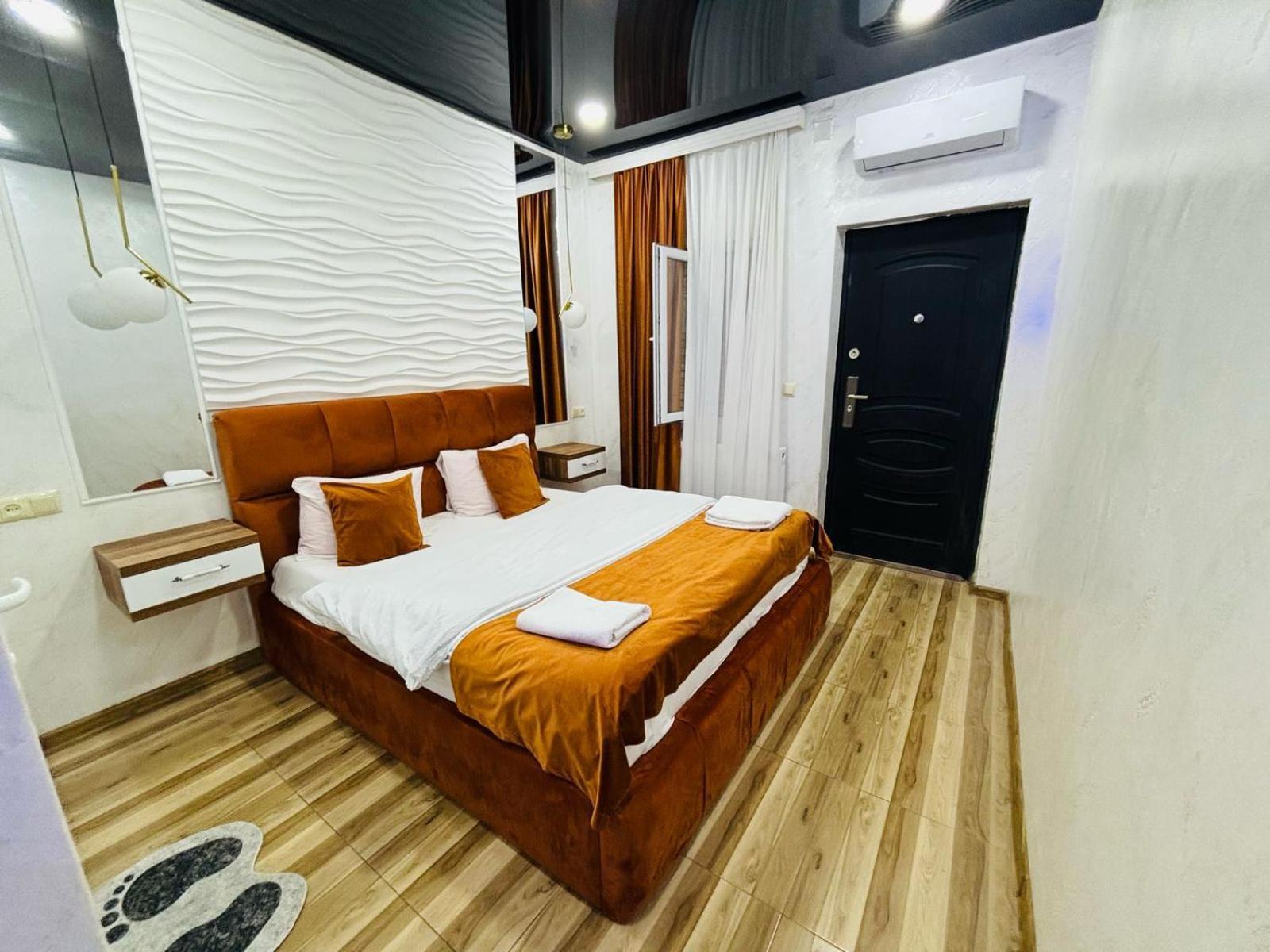 Nana'S House Hotel Batumi Exterior photo